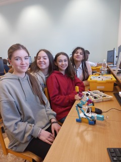 Lego® Spike Education v hodinách informatiky
