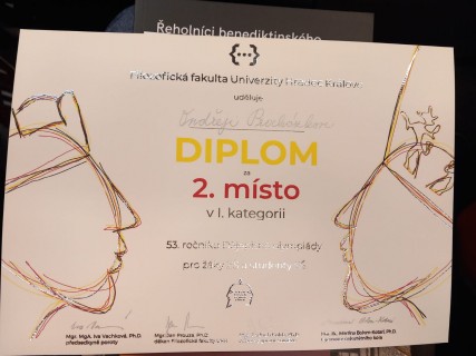 2. místo Ondřeje Procházky z 9.C v celostátním kole dějepisné olympiády