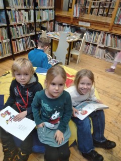 První návštěva KNIHOVNY BBB - 1. oddělení ŠD