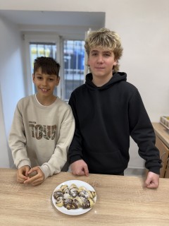 Les croissants au chocolat - FJ  7. A, B, C