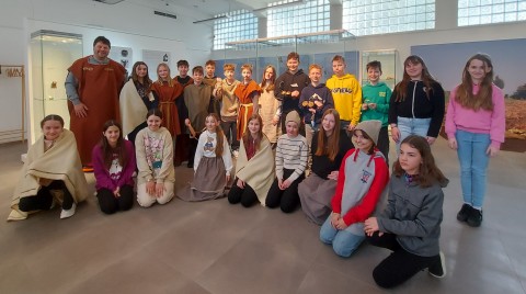 Výukový program Jak se žilo v době bronzové s žáky 6.A