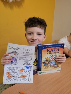 Březen v 1.C ve znamení čtení a pohádek