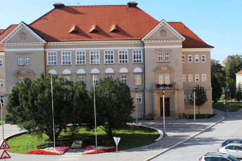 Informace o obnovení osobní přítomnosti ve škole a jejích podmínkách – 2. st.