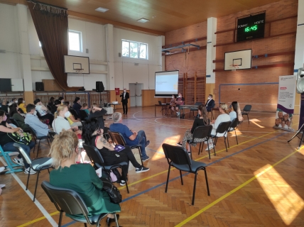 Informační schůzka k jazykovým kurzům Cambridge a dalším